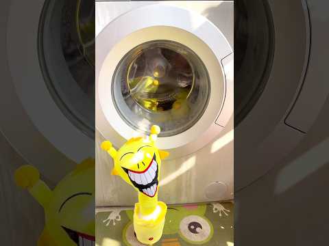 Incredibox Sprunki Simon partners in the washing machine