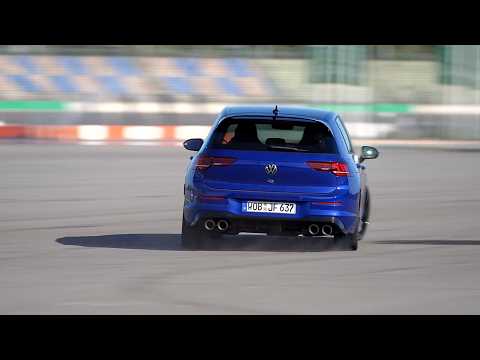 Volkswagen Golf R (2024) Handling Parcours