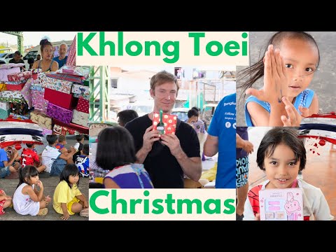 Donating 10,000 Christmas gifts in Bangkok's low-income communities