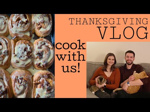 VLOG | Pumpkin Cinnamon Rolls & Cooking for Thanksgiving + I got a new camera!