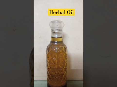 #herbaloilforhairgrowth #rosemary #bhringraj #aloevera #curryleaves #healthyhair #thickhair #hairoil