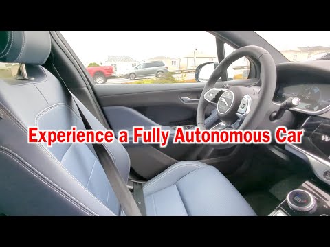 Waymo. Experience a fully autonomous car. 全球首家自動駕駛約車服務，無以倫比的優質體驗。非常穩定舒心，超級安全放心