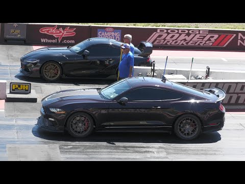 Mustang Mach 1 vs Toyota Supra - domestic vs import drag racing