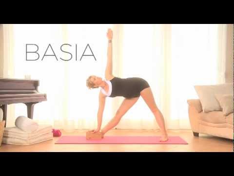 Basia Lipska Prenatal Yoga Flow DVD -TRAILER