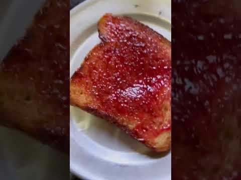 Yummy 🤤 Bread toast with jam😋👌👌 #youtubeshorts #kidsfavouriterecipe #kidsfavouritesnacks #viral