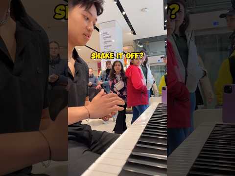 3 musicians play « Shake it Off » in a supermarket 😱