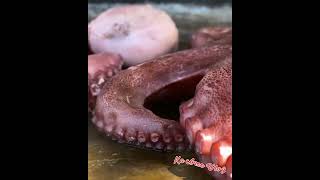 Amazing octopus fried cooking! #cooking #foodie #amazingfoodlover