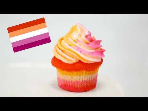 I Made Lesbian Cupcakes! Lesbian Pride Flag Cupcakes