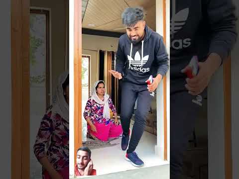 Kam wali vs mom vs sis #comedy #funny #trendingshorts #priyalkukrej #memes #