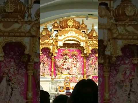 Iskcon mandir #iskcon #hinduism #radheradhe #youtubeshorts #krishna #delhi #temple #bhajan #love