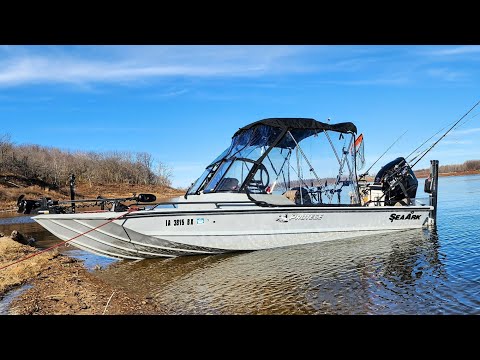 This Is The ULTIMATE CATFISHING BOAT!! (and why I think so)