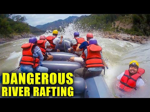 Dangerous River Rafting in Rishikesh, India🔥| Ganga River Ram Jhula | 16KMS TheGeekIndia #kannada