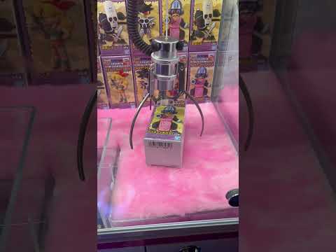 One Last Play! Dragon Ball Claw Machine Win #clawmachine #round1 #arcade #dragonball #anime