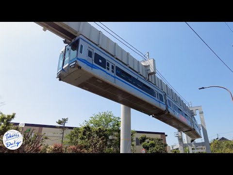 It's already an attraction! Shonan Monorail. A train that runs by holding on to the rails.