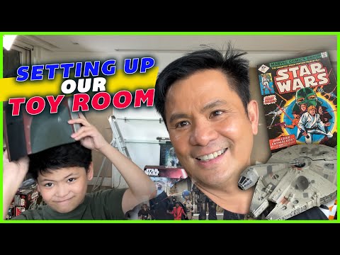 Setting up our toyroom vlog/vlang