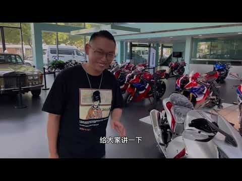 铃木隼 新款亮相 四缸1340cc 174匹马力 轴距长 定位旅行跑车