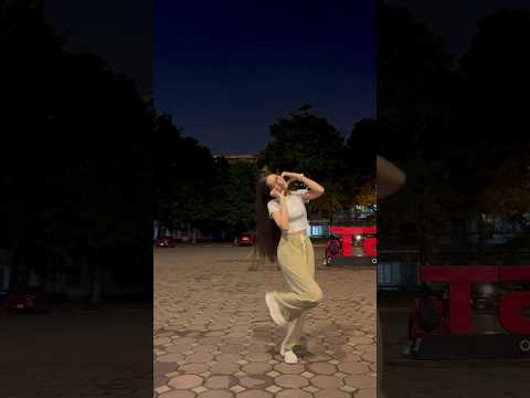 Anh là ngoại lệ của em | Phương Ly #layla #shorts #phuongly #dance #trending #fyp #hust #night  #fy