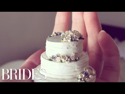 Teeny-Tiny Wedding Cakes Make the Perfect Keepsake | BRIDES