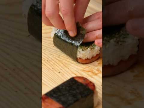 Spam Musubi simple recipe - For your On-the-Go adventure ⬇️Click here for recipe⬇️