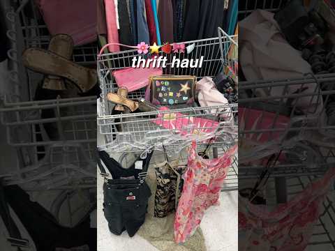 Y2K Thrift Haul🎀#goodwill #thrift #thrifted #thrifthaul #thrifting #thriftstorefinds #thriftwithme