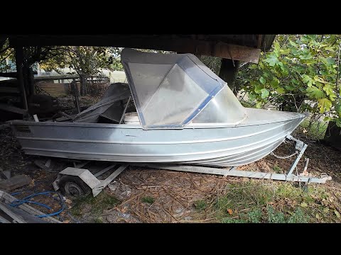 $400 Barn Find: Reviving a 14ft Alloy Boat and 30HP Motor