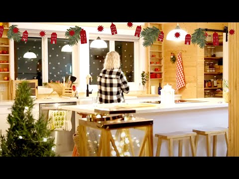 MAKE THE HOME COZY FOR THE WINTER AS A HOMEMAKER | CHRISTMAS DECOR AND HOMEMAKING