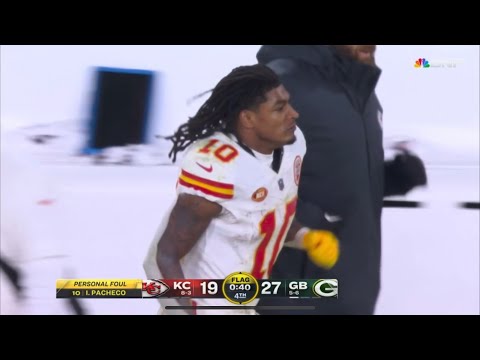 Isiah Pacheco EJECTED for THROWING PUNCH Vs Packers 🤬👀 Chiefs Vs Packers 2023 highlights