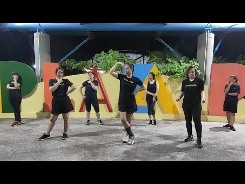 Tampines outdoor fitness Coaches mini dance 🥰 @SteadyGang  #singapore #steadygang #周星翅 #dance