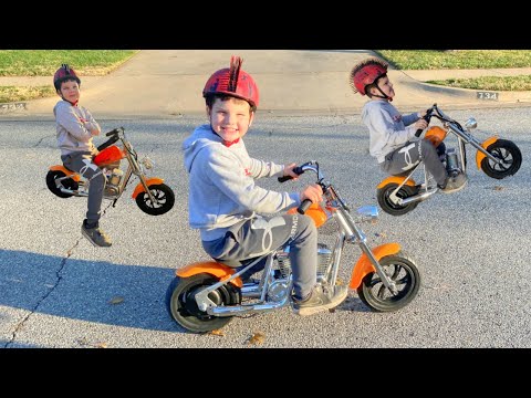 MoTORCYCLE for KiDS!! Caleb Plays with New Surprise Motorbike Ride-On Toy!