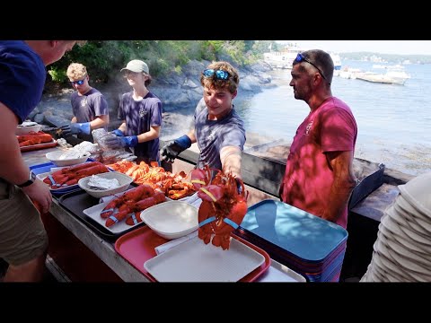 Lobster Mukbang!!! Cabbage Island | Clambake!!! Lobsters, Clams, Corn | Bisaya Vlog