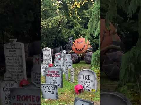 Stunning Halloween decorations on Tillson street in Historic Village of Romeo, Michigan! #halloween