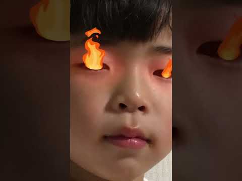 月と太陽が爆発💥🤯息子が初めて作った動画 #初めて #小学生