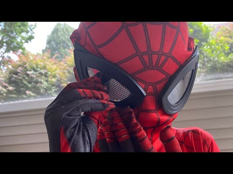 Spider-Man costume update! Peel away to change visibility! Spider-Man mask will improve kids visual