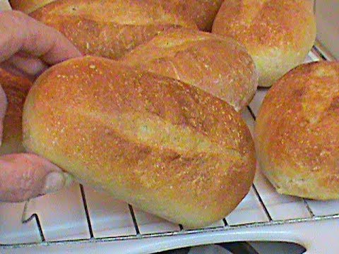 How to Make Broetchen:  German Bread Rolls