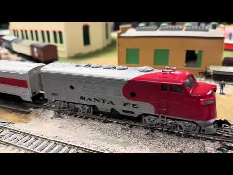 Testing out Junk Toy Trains - vintage Tyco and Bachmann