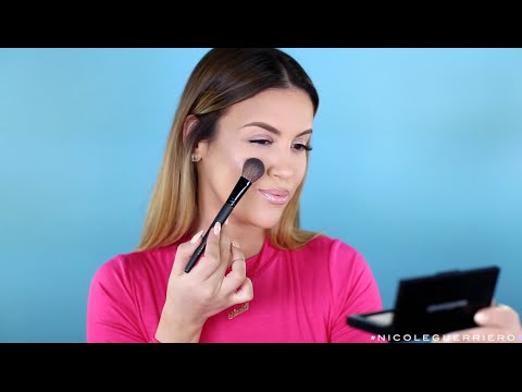 How To Create A Natural Looking Glow | Nicole Guerriero