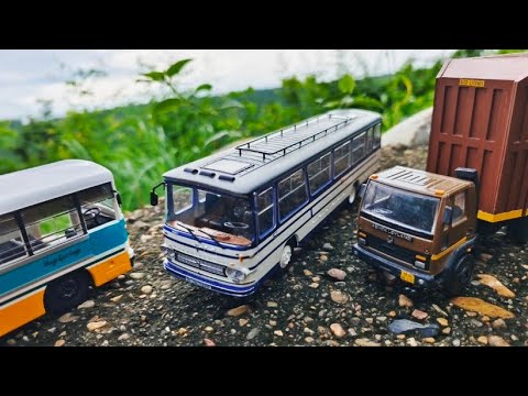 Realistic Diecast Model Of Mini Barreiros Ace Bus | Scale Models | Model Bus | Auto Legends