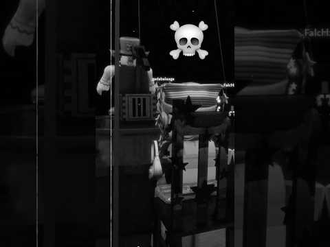 It’s just a silly clown game #roblox #robloxshorts #deathinthebox