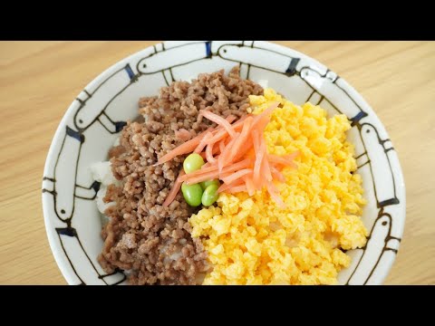 そぼろ丼　じゃがいものしらすチーズ焼き　食べるトマトスープ