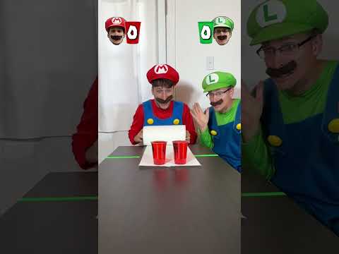 Mario VS Luigi Short Minigame - Pull the Cups