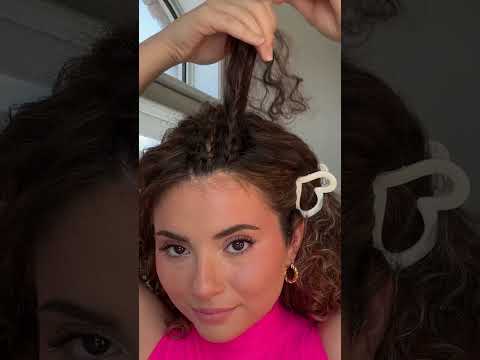 YOU GOTTA TRY THIS BRAIDED HAIRSTYLE HACK!