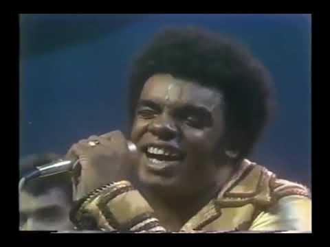 The Isley Brothers ~ "Summer Breeze" (Live)