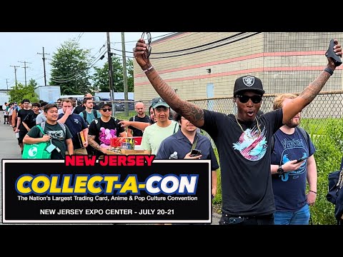 Absolutely Insane Entrance Line for New Jersey Collect-A-Con!