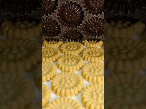 Korean candy mass production process at a candy factory