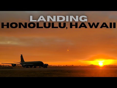 HONOLULU, HAWAII | BOEING KC-135R LANDING