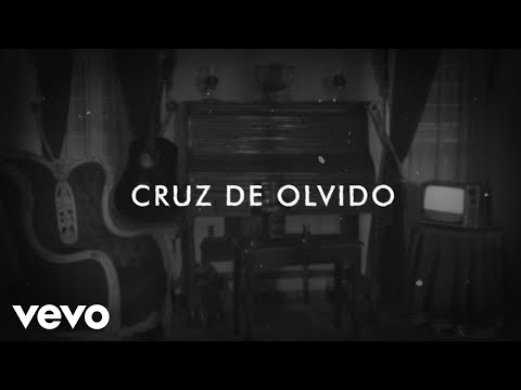 Banda El Recodo De Cruz Lizárraga - Cruz De Olvido (LETRA)