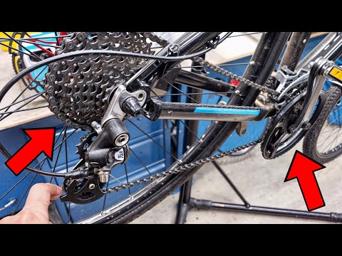 Replacement of the drivetrain of a bicycle in a workshop. Bike service