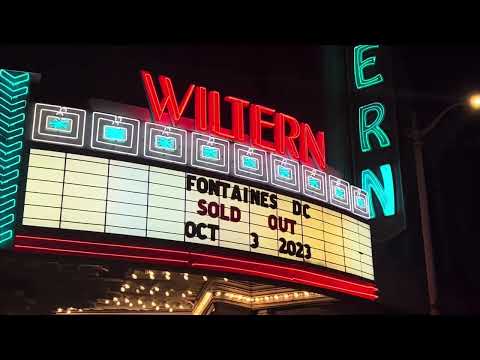 [VLOG] Fontaines D.C. at The Wiltern | Day 1 | Traveling ✈️ to Los Angeles