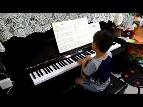 20130606鋼琴練習 Arthur Piano practice