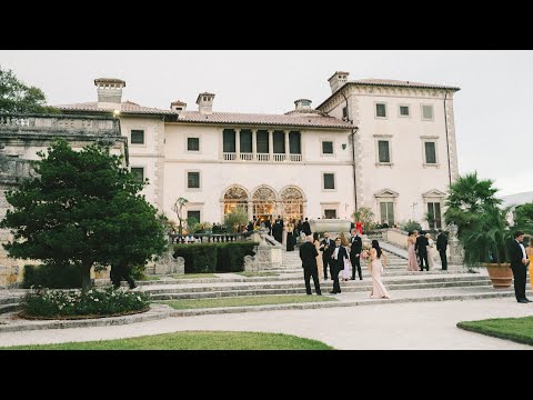 Miami Wedding | Vizcaya Museum and Gardens | A Glam Garden Wedding for Tara & Chris